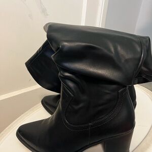 Elegant Black Women's Boots